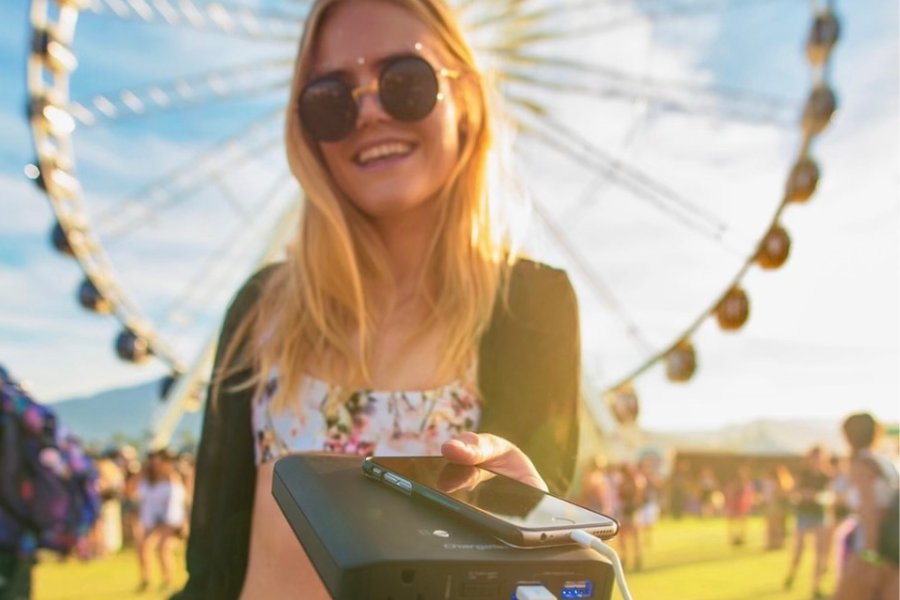 Portable battery charger