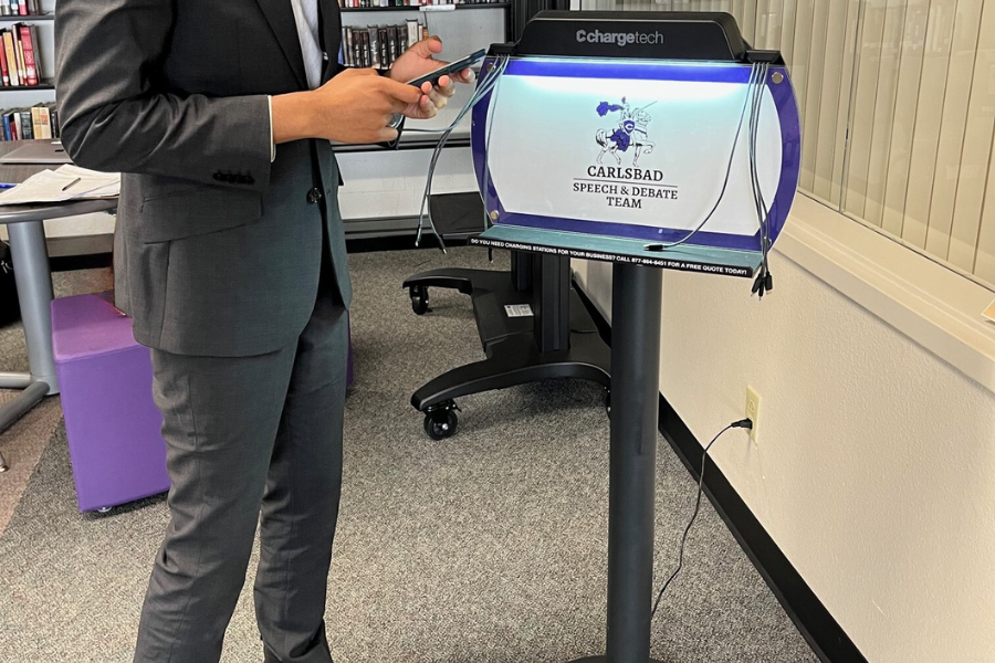 education charging stand